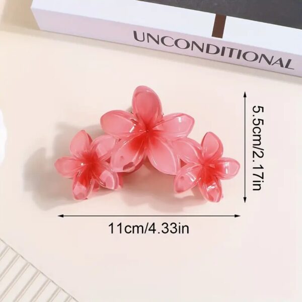 Size-triple-flower-hair-claws