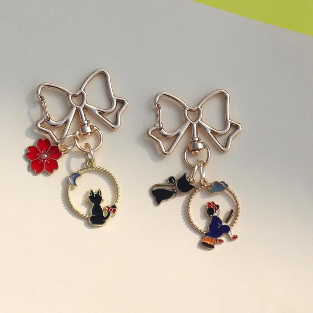 Kiki-Delivery-Bow-Keychains-online-india-3