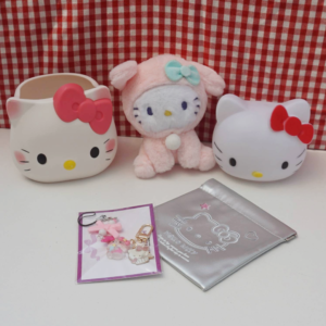 Hello-Kitty-Love-Gift-Hamper-Online-India-1 Hello-Kitty-Love-Gift-Hamper-Online-India-1