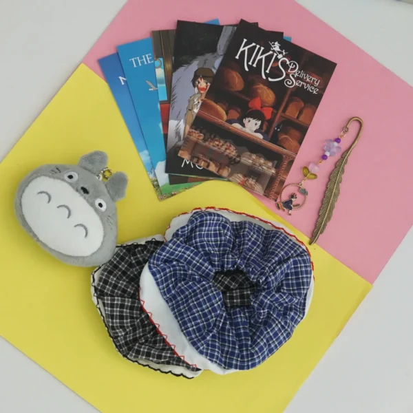 Ghibli-Comfort-hamper-bos-india